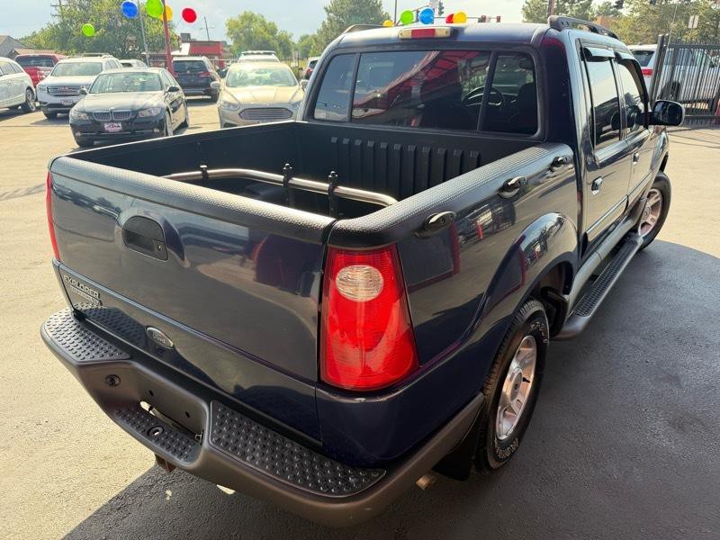2004 Ford Explorer Image 7