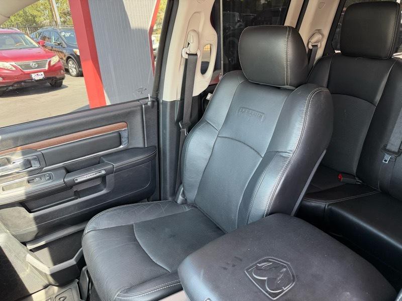 2014 RAM 1500 Image 12