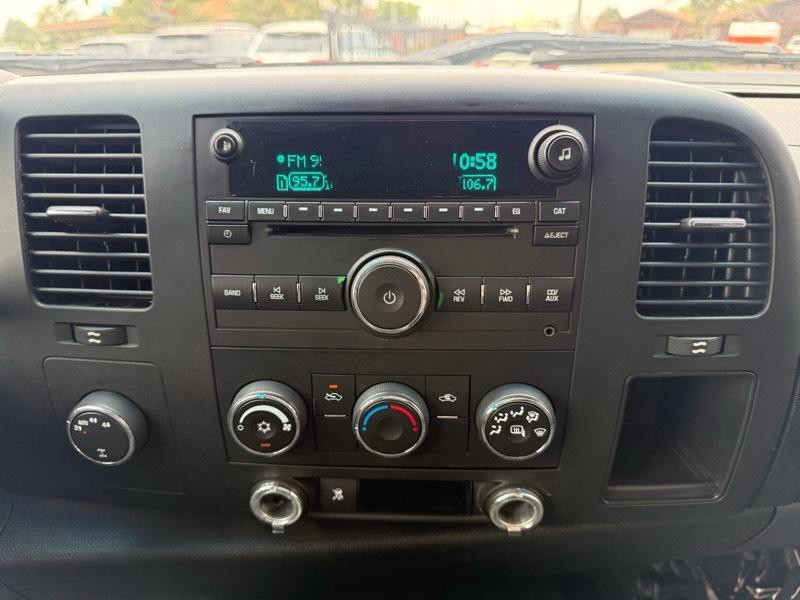 2009 Chevrolet Silverado 1500 Image 18