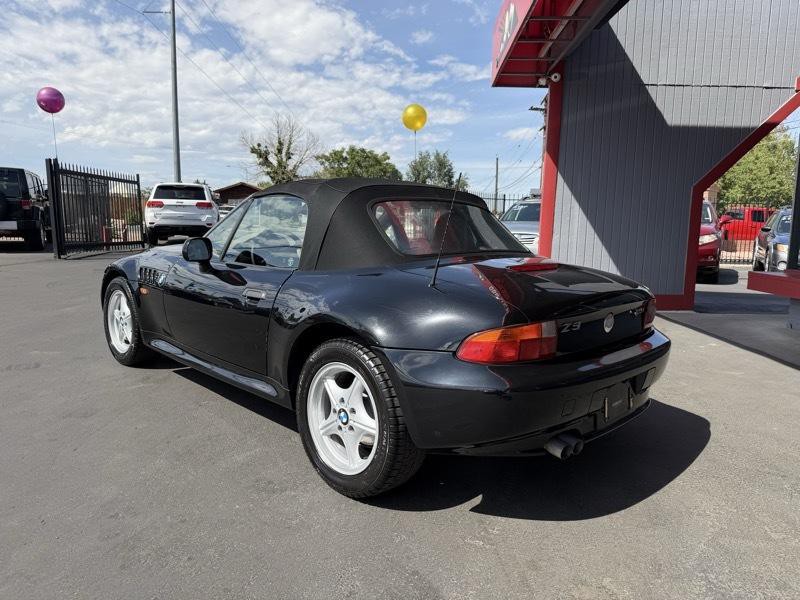 1999 BMW Z3 Image 3