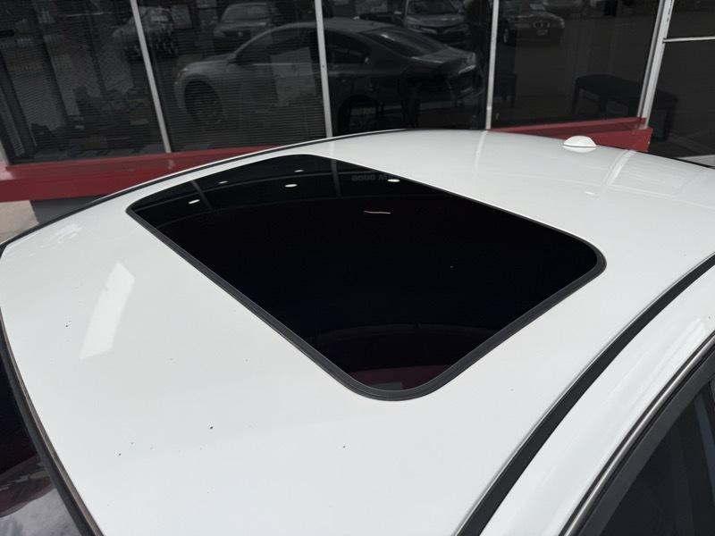 2011 Nissan Altima Image 11
