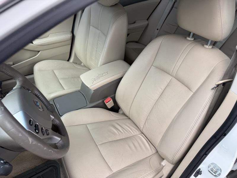 2011 Nissan Altima Image 15