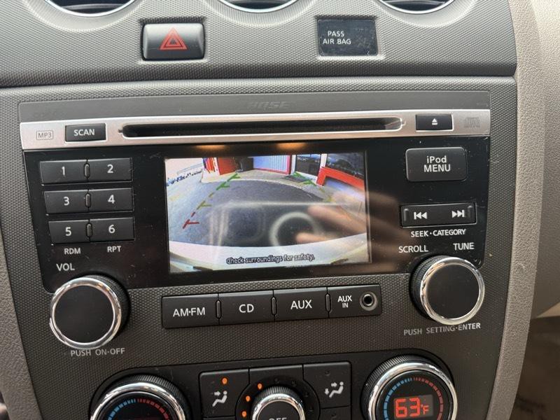 2011 Nissan Altima Image 26