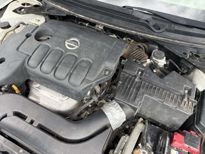2011 Nissan Altima Image 34