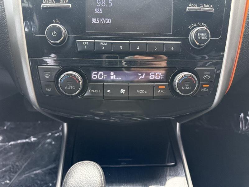 2014 Nissan Altima Image 19
