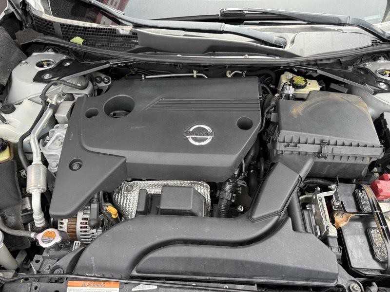 2014 Nissan Altima Image 32