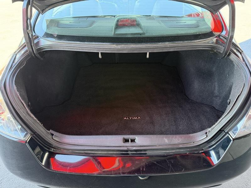2012 Nissan Altima Image 4