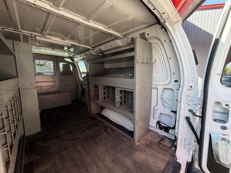 2011 Ford Econoline Image 10