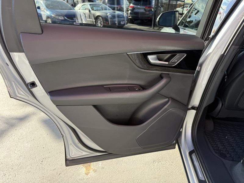 2019 Audi Q7 Image 27