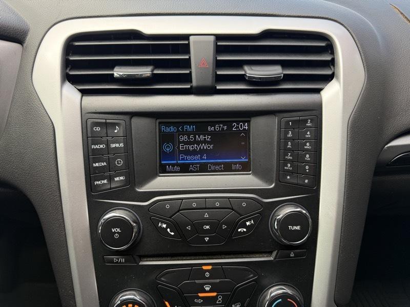 2013 Ford Fusion Image 18