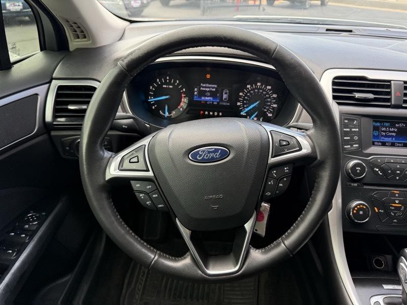 2013 Ford Fusion Image 24