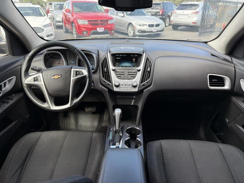2015 Chevrolet Equinox Image 17