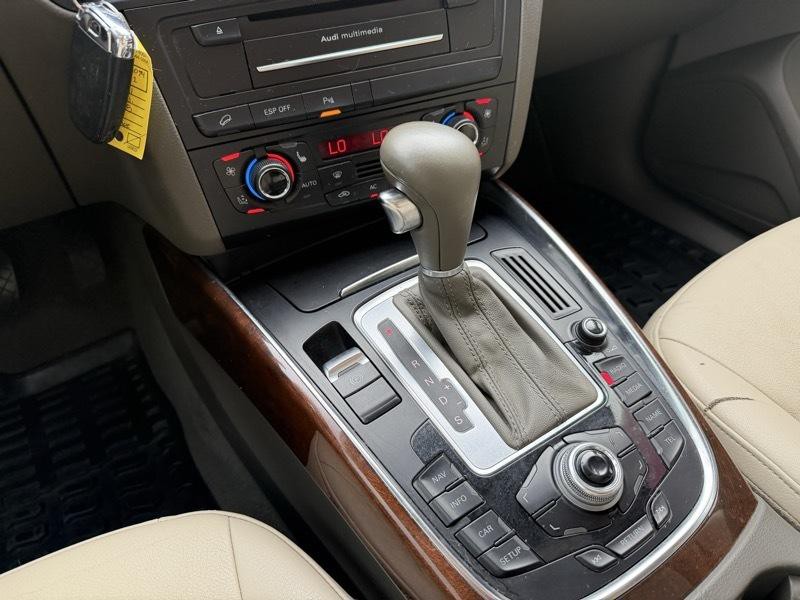 2011 Audi Q5 Image 17