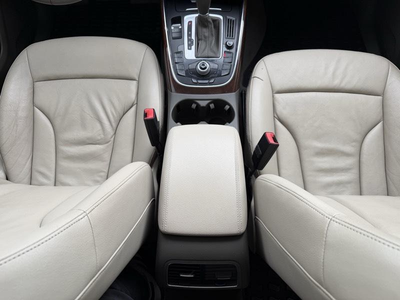 2011 Audi Q5 Image 19