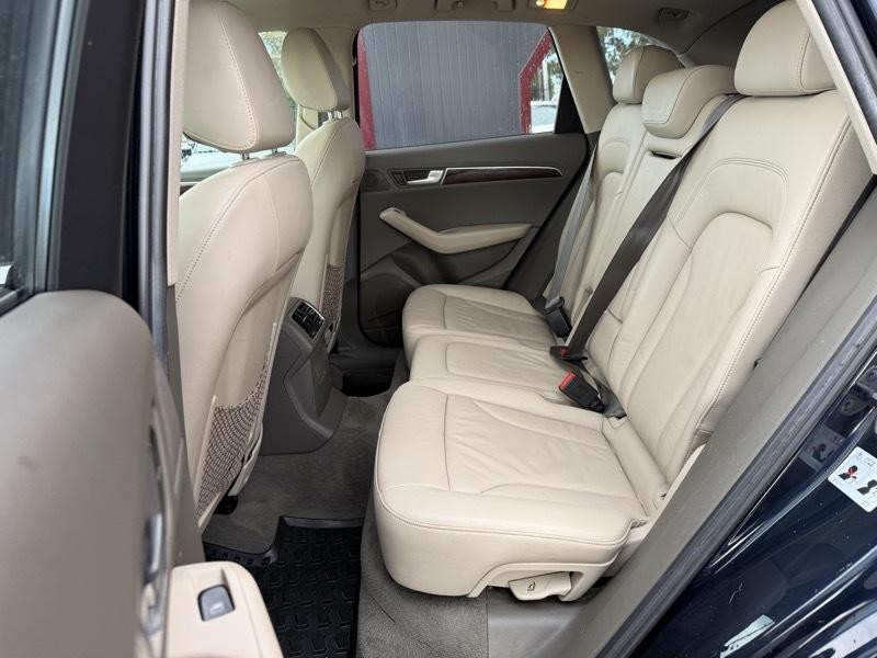 2011 Audi Q5 Image 24