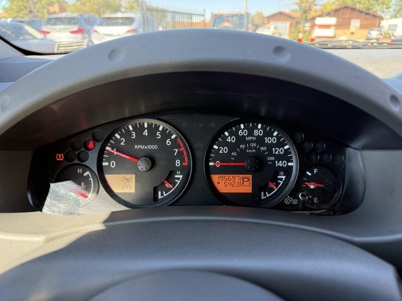 2012 Nissan Frontier Image 23