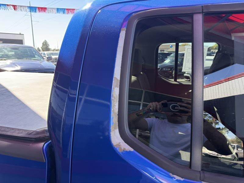 2012 Nissan Frontier Image 32