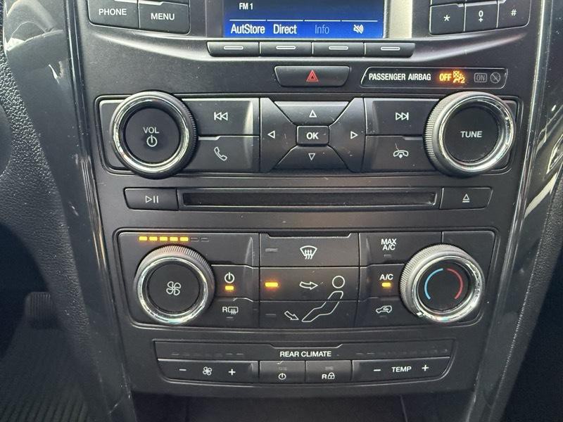 2017 Ford Explorer Image 17