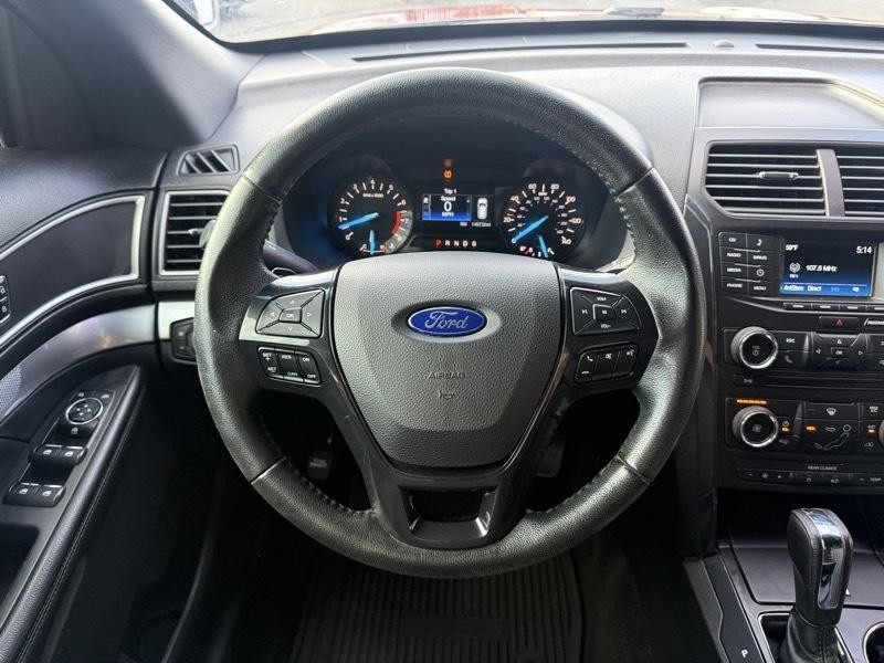 2017 Ford Explorer Image 22