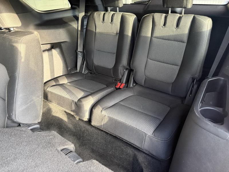 2017 Ford Explorer Image 30