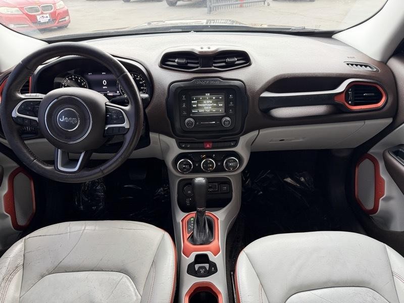 2017 Jeep Renegade Image 14