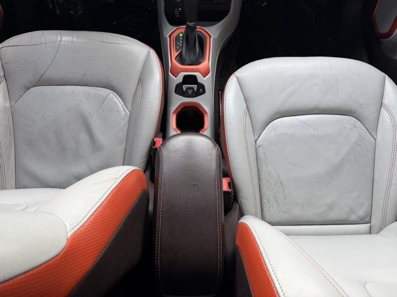 2017 Jeep Renegade Image 20