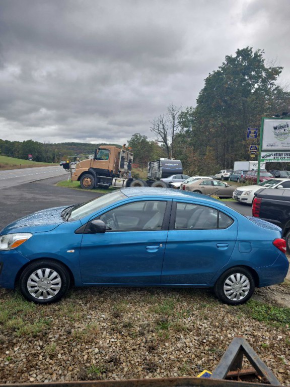 2017 Mitsubishi Mirage Image 12