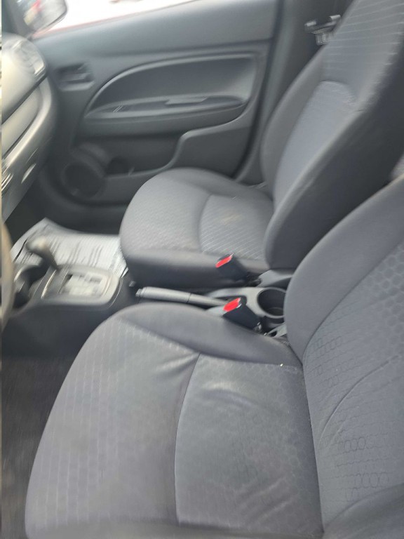 2015 Mitsubishi Mirage Image 9