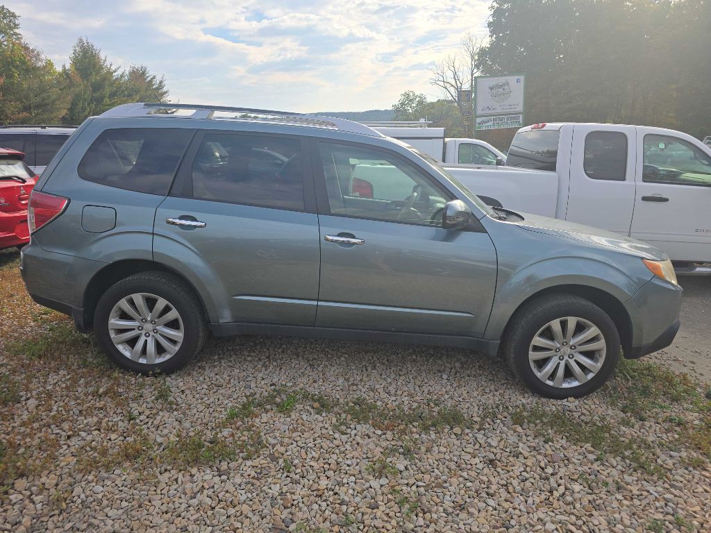2011 Subaru Forester Image 3