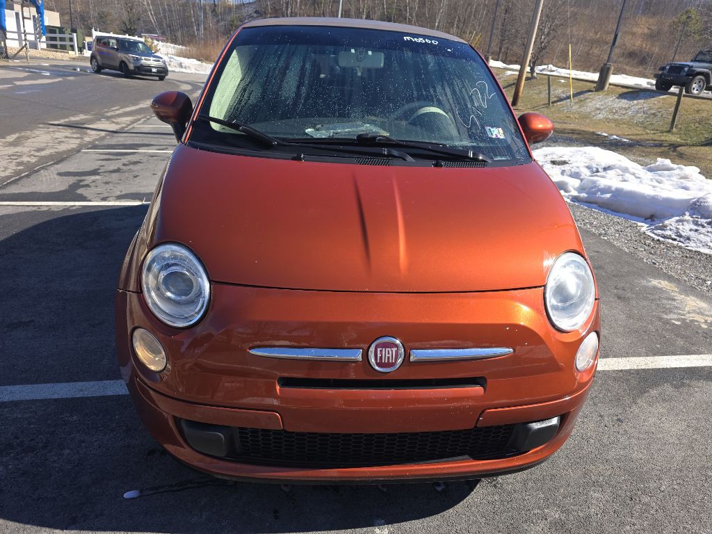 2013 FIAT 500 Image 2