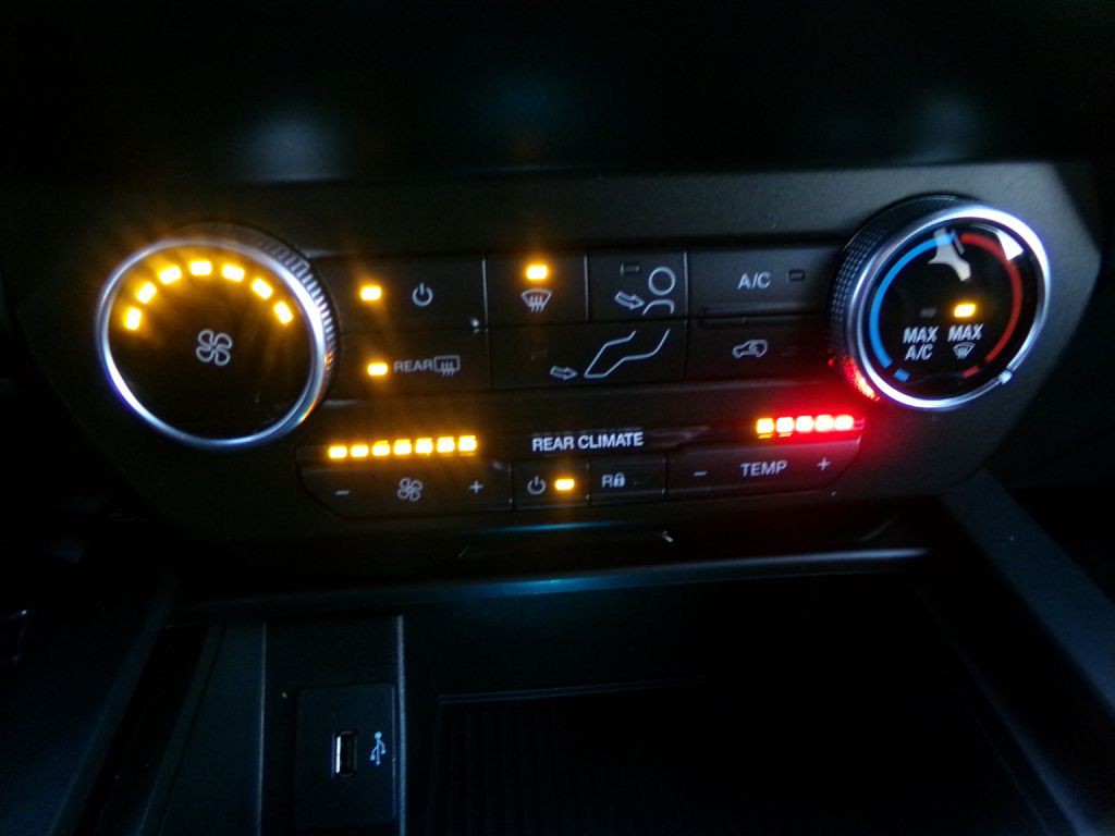 2021 Ford Expedition Image 26