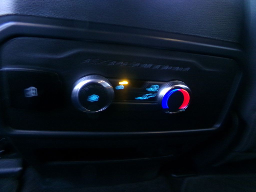 2021 Ford Expedition Image 34