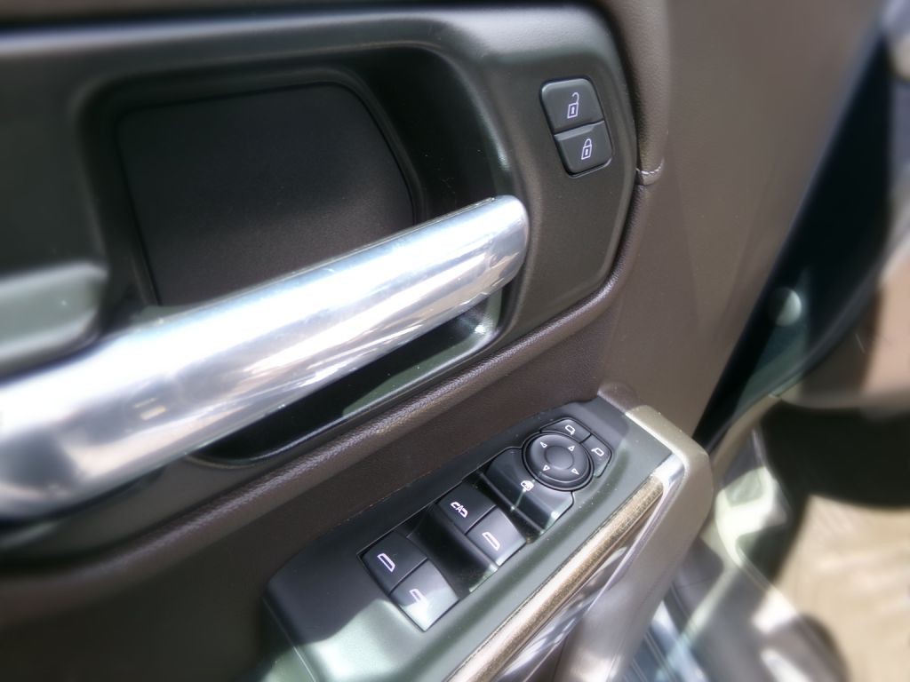 2020 Chevrolet Silverado 1500 Image 10
