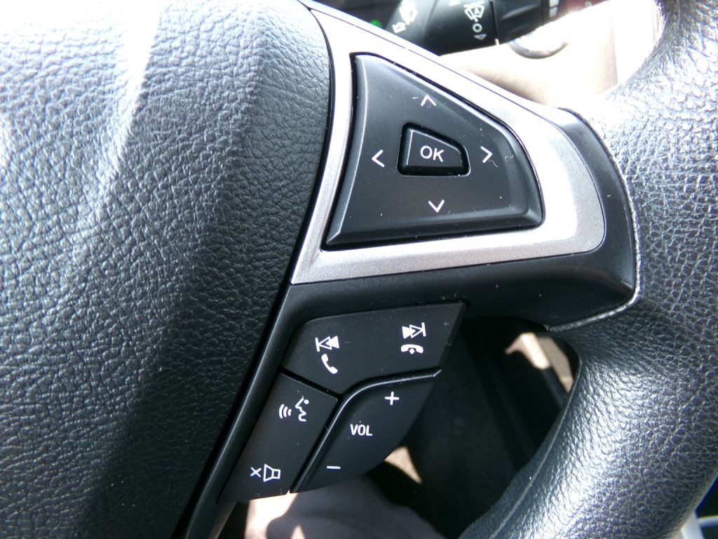 2019 Ford Fusion Image 16
