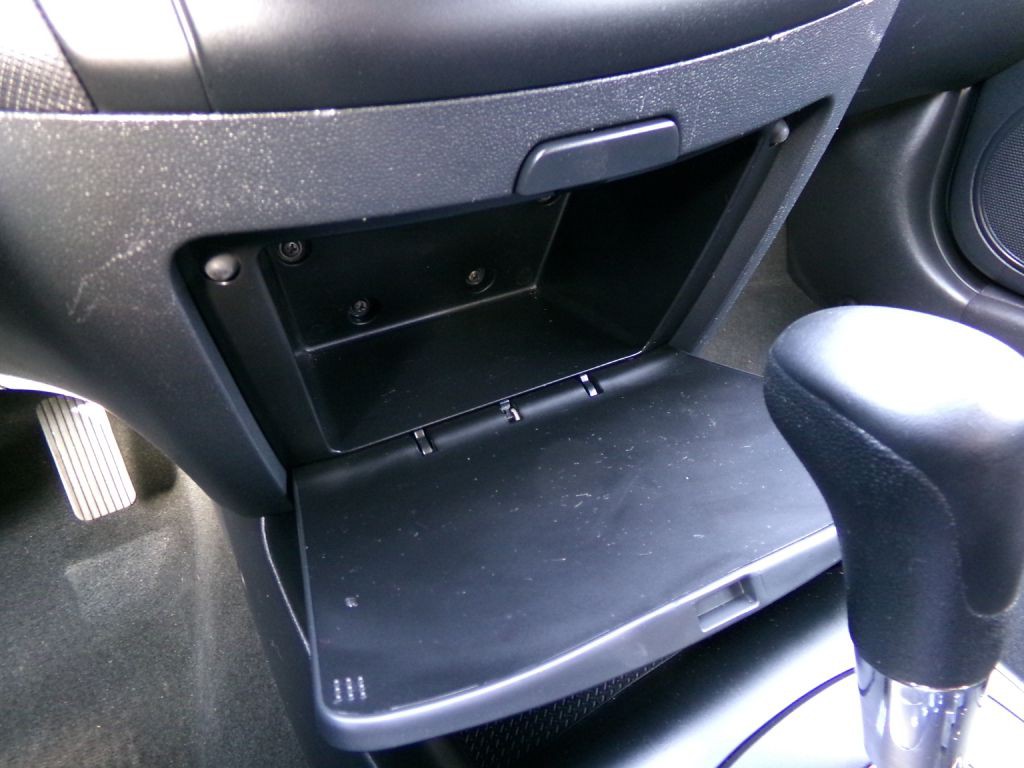2012 Hyundai Elantra Image 19