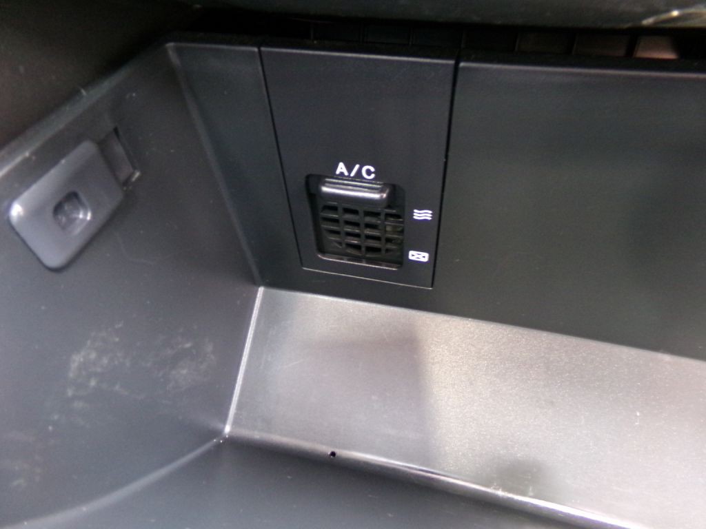 2012 Hyundai Elantra Image 27