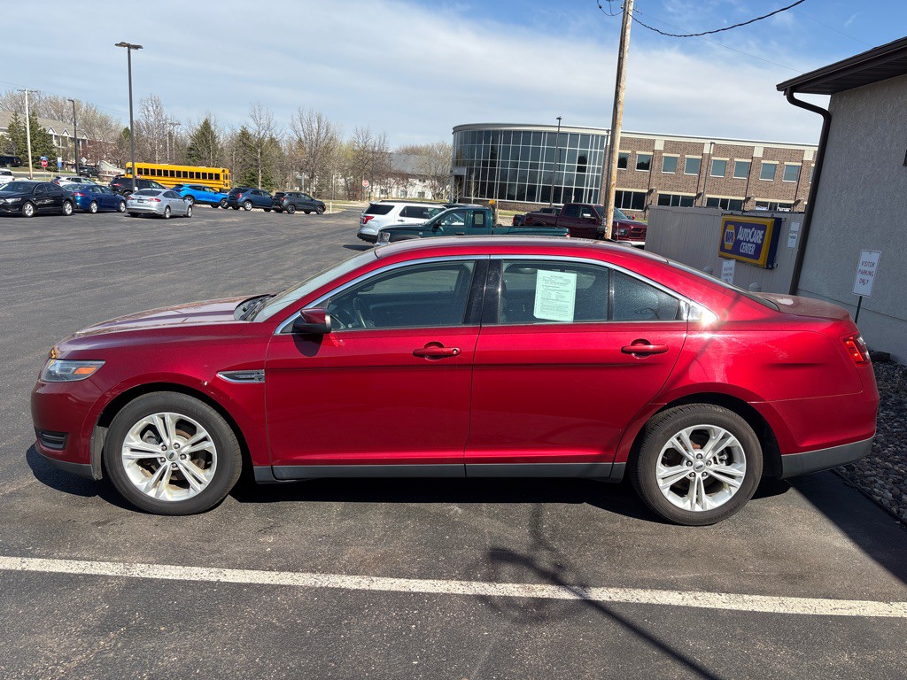 2018 Ford Taurus Image 6