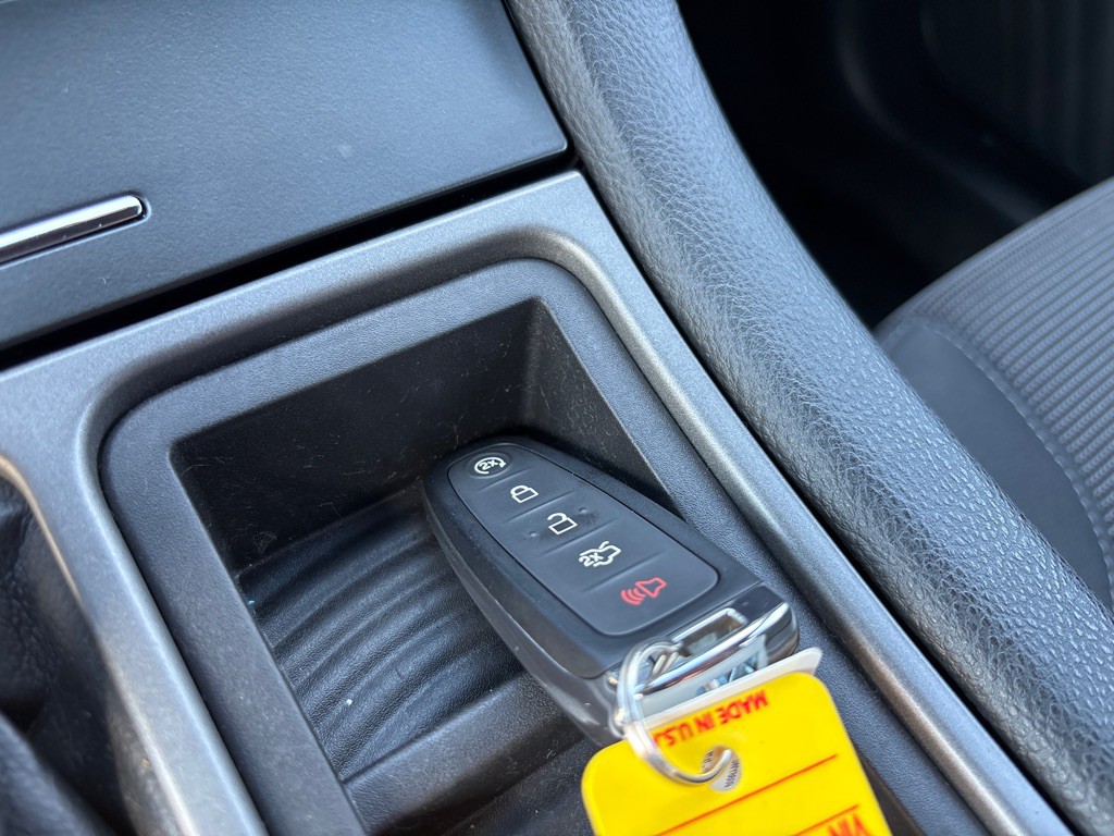 2018 Ford Taurus Image 18