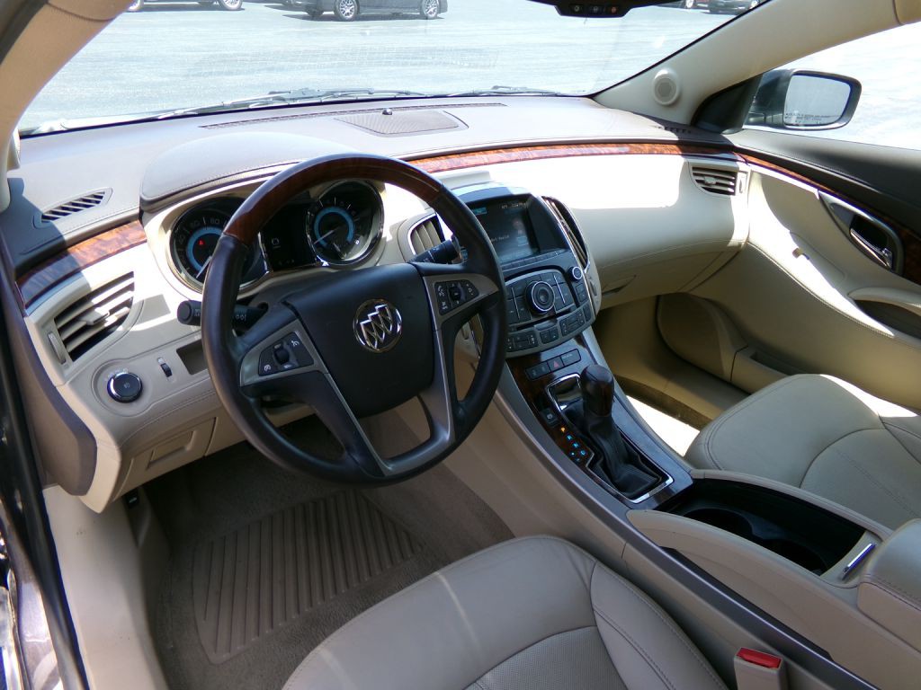 2013 Buick Lacrosse Image 13