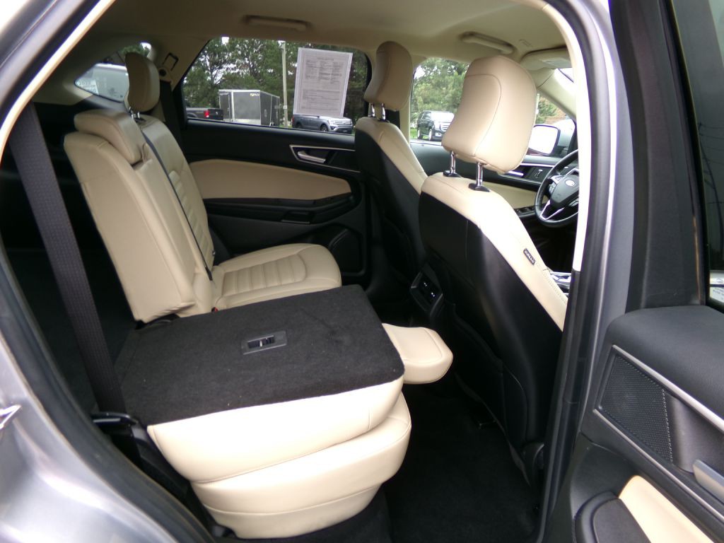 2023 Ford Edge Image 59