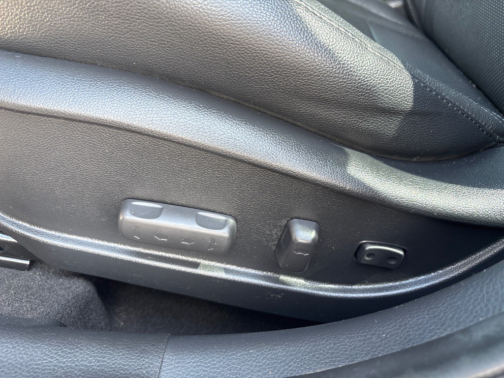 2015 Hyundai Elantra Image 12
