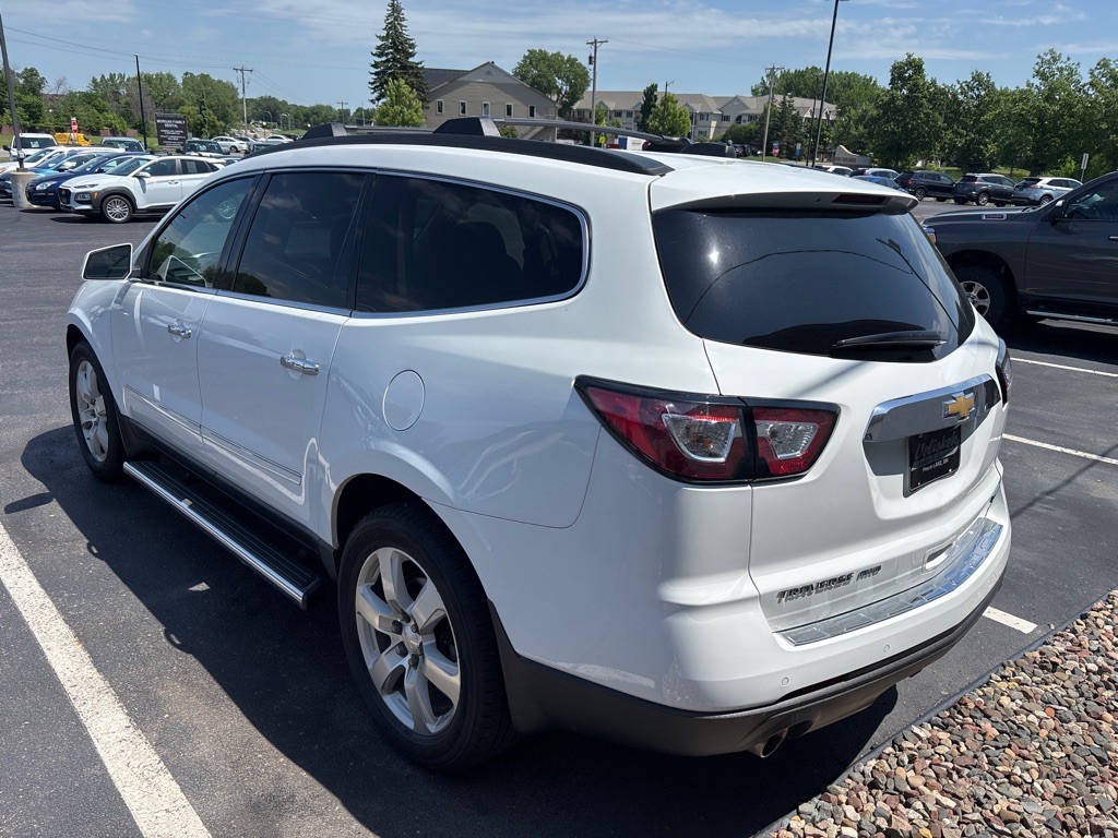 2017 Chevrolet Traverse Image 5