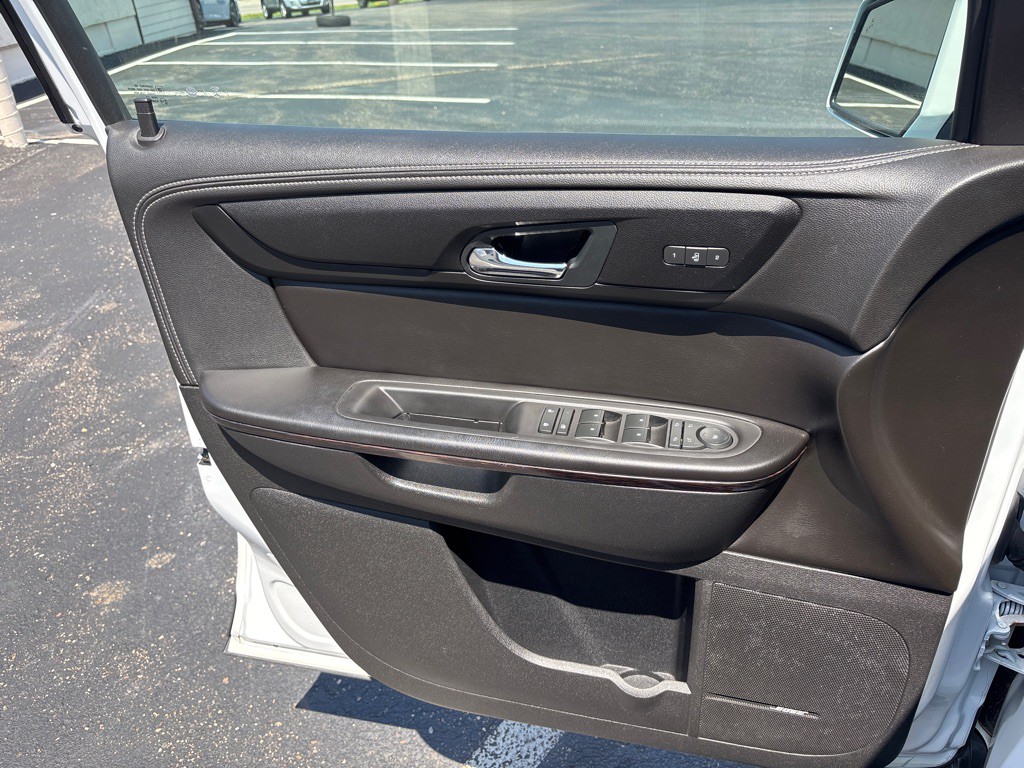 2017 Chevrolet Traverse Image 9