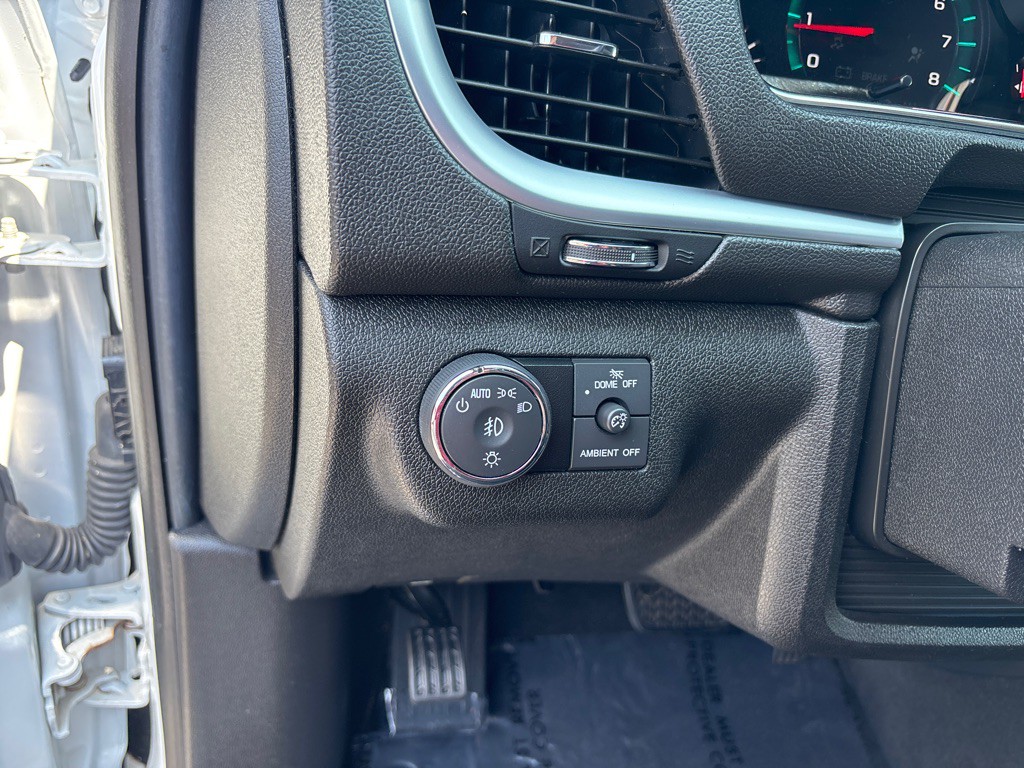 2017 Chevrolet Traverse Image 14