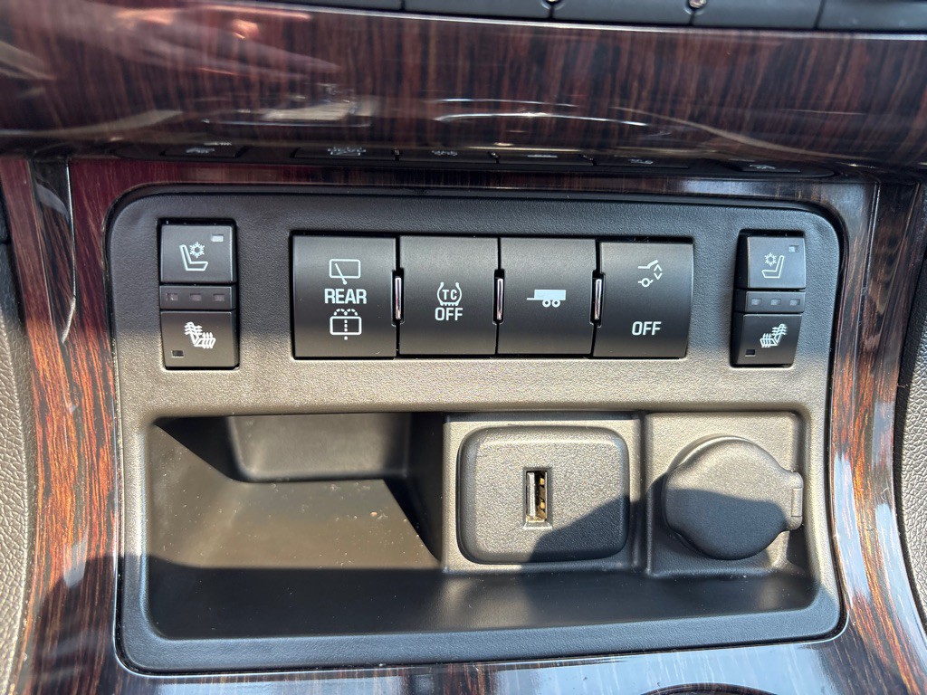 2017 Chevrolet Traverse Image 22