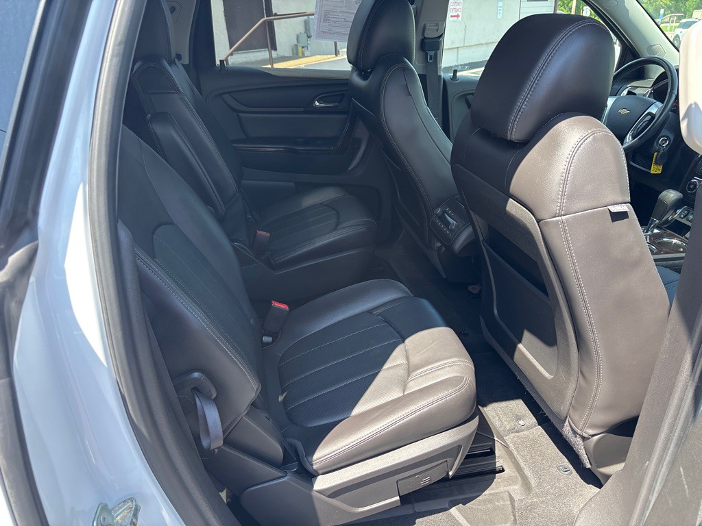 2017 Chevrolet Traverse Image 30