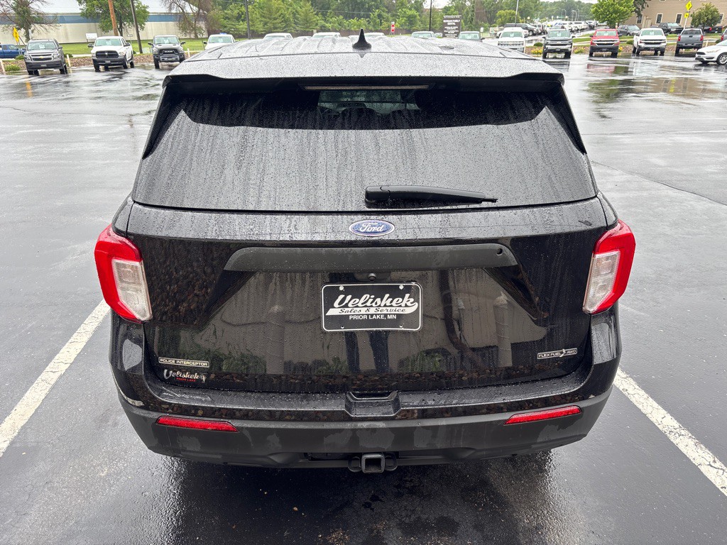 2021 Ford Explorer Image 4