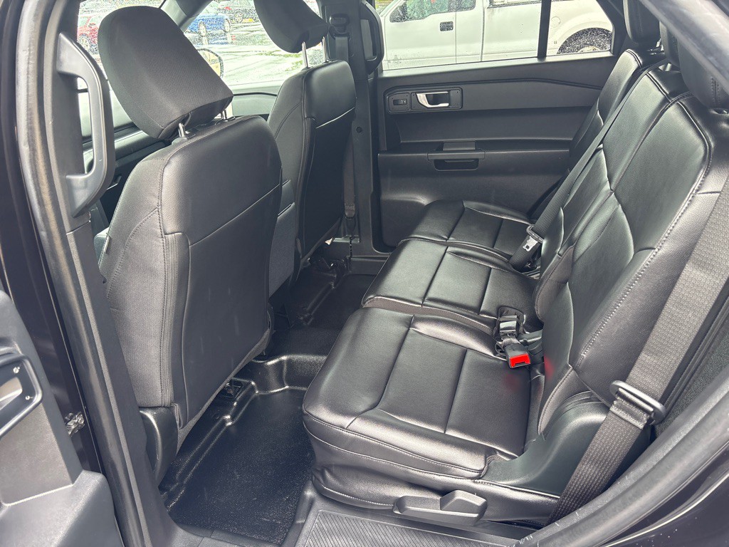 2021 Ford Explorer Image 24