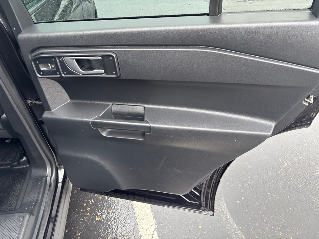 2021 Ford Explorer Image 26