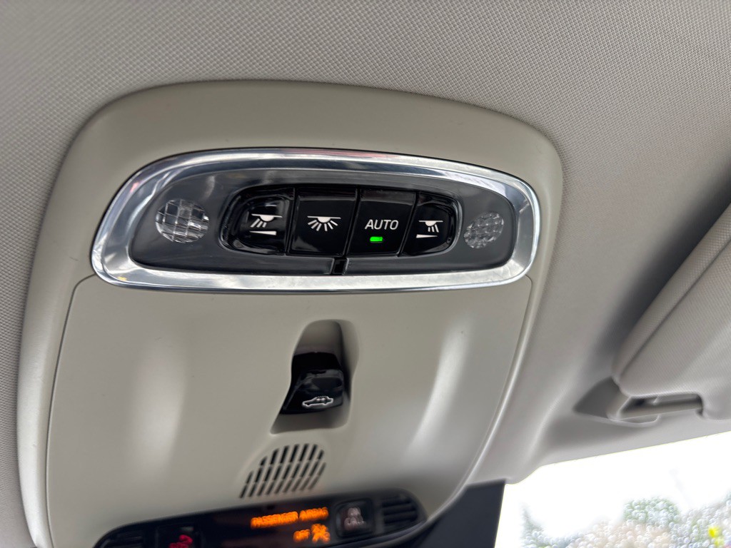 2016 Volvo XC90 Image 26
